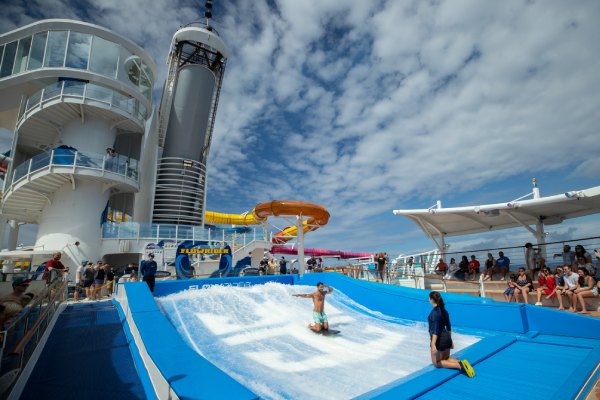 Flowrider onboard Navigator of the Seas